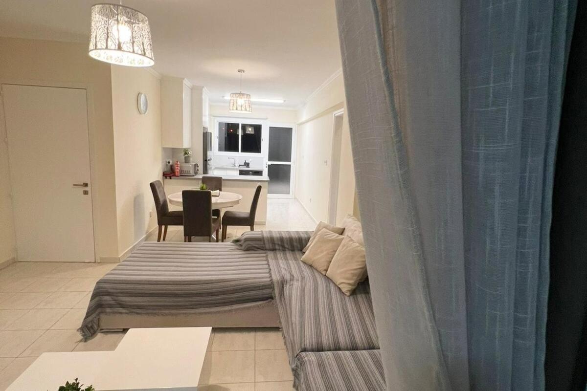 113 Apartment, A 2-bedroom Escape Paphos